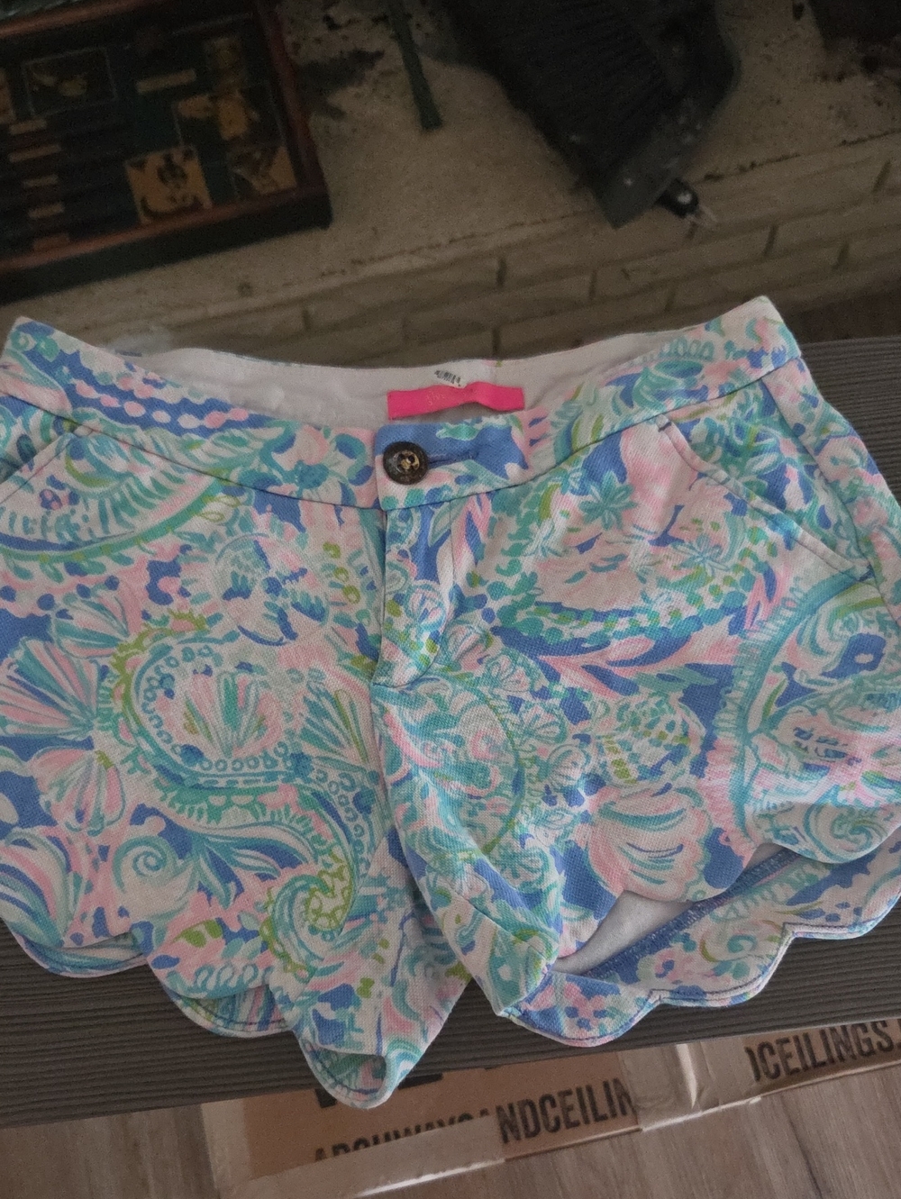 Lilly Pulitzer Buttercup Knit 4" Scallop Shorts Multi Dream